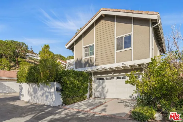 1322 Avenida De Cortez, Los Angeles, California 90272