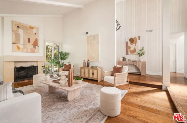 1322 Avenida De Cortez, Los Angeles, California 90272