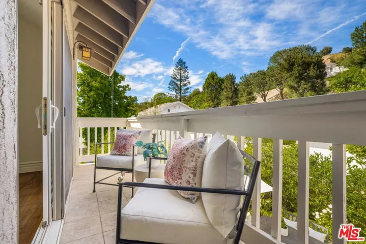 1322 Avenida De Cortez, Los Angeles, California 90272