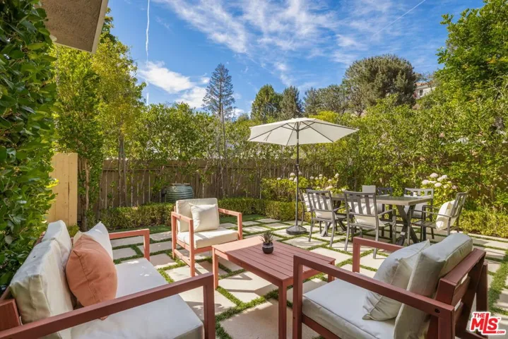 1322 Avenida De Cortez, Los Angeles, California 90272
