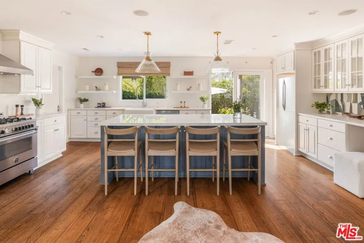 1322 Avenida De Cortez, Los Angeles, California 90272