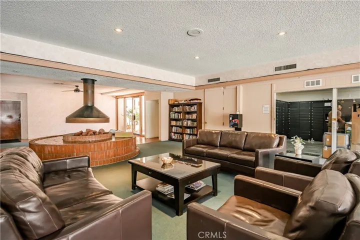 6000 Canterbury Drive D113, Culver City, California 90230