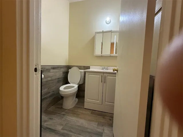 1535 E 17th Street E 105, Santa Ana, California 92705