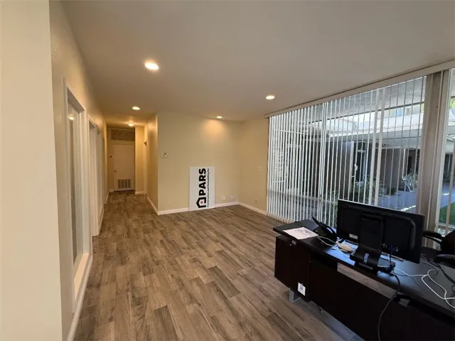 1535 E 17th Street E 105, Santa Ana, California 92705