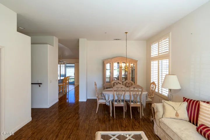 652 Teresa St-6