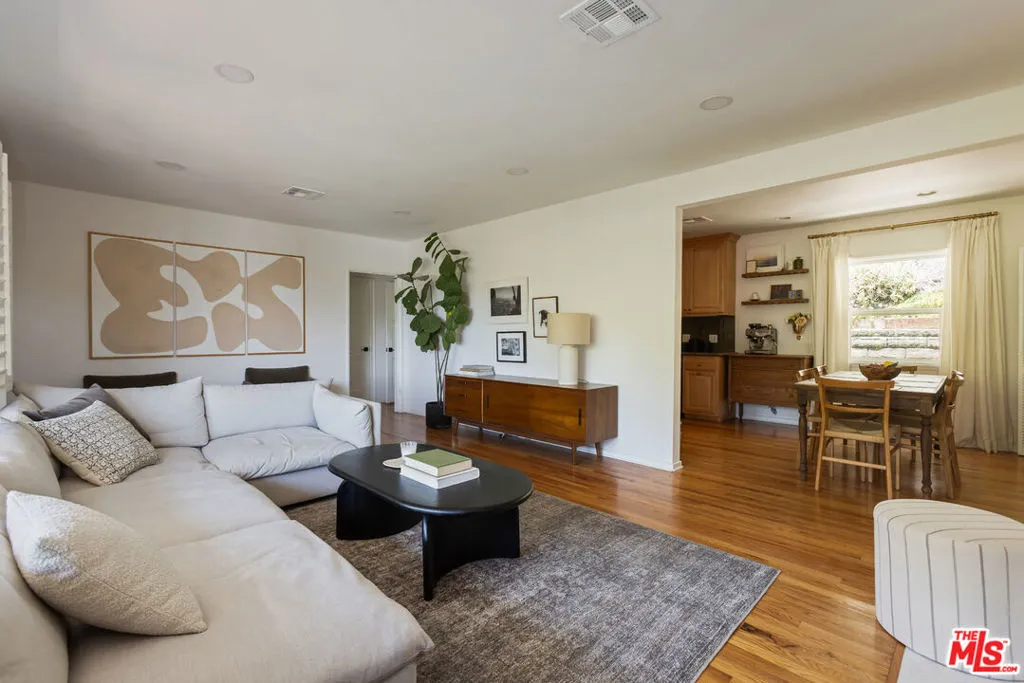 4069 Murietta Avenue, Sherman Oaks, California 91423 — photo 5