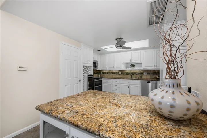 13210 Seaview 250l, Seal Beach, California 90740