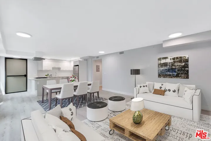 917 S Berendo Street 101, Los Angeles, California 90006