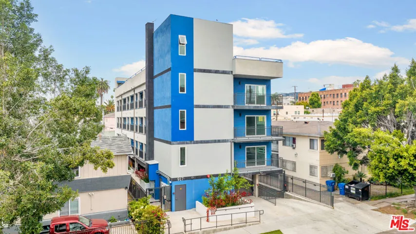 917 S Berendo Street 101, Los Angeles, California 90006