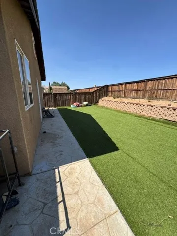 13745 Bayberry, Victorville, California 92392