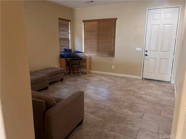 13745 Bayberry, Victorville, California 92392