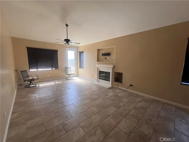 13745 Bayberry, Victorville, California 92392