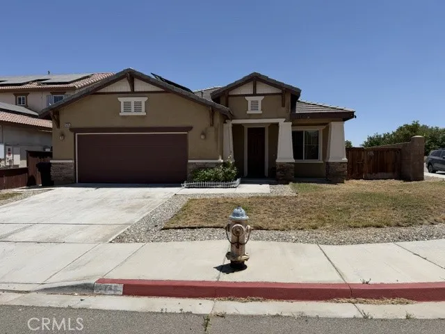 13745 Bayberry, Victorville, California 92392