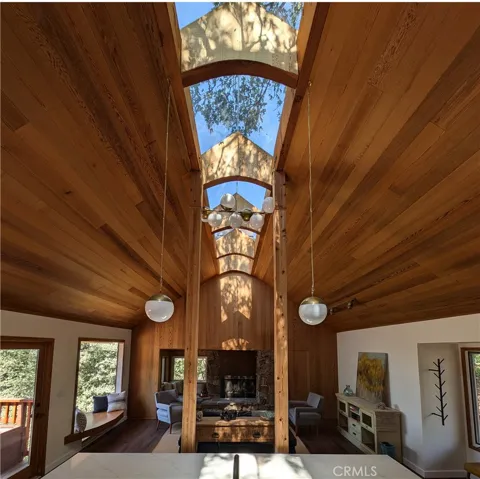 1384 Golden Rule, Lake Arrowhead, California 92352