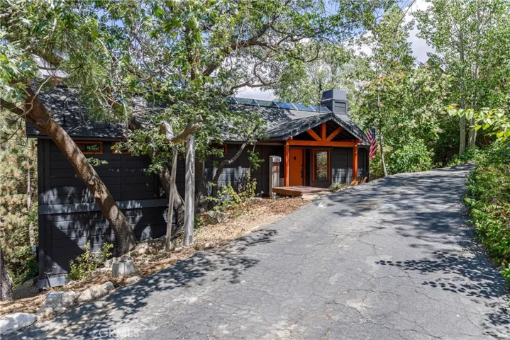 1384 Golden Rule, Lake Arrowhead, California 92352