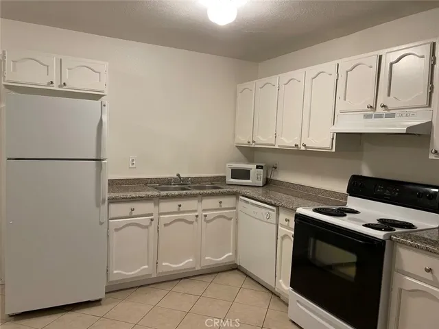5196 Golden Lane, Henderson, California 89119