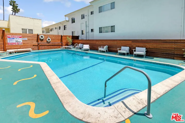 6615 Franklin Avenue, Los Angeles, California 90028