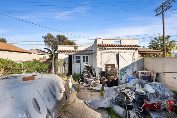 6326 5th Avenue, Los Angeles, California 90043