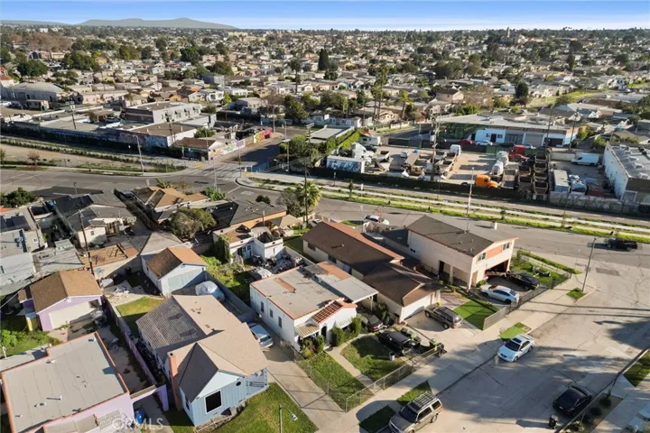 6326 5th Avenue, Los Angeles, California 90043