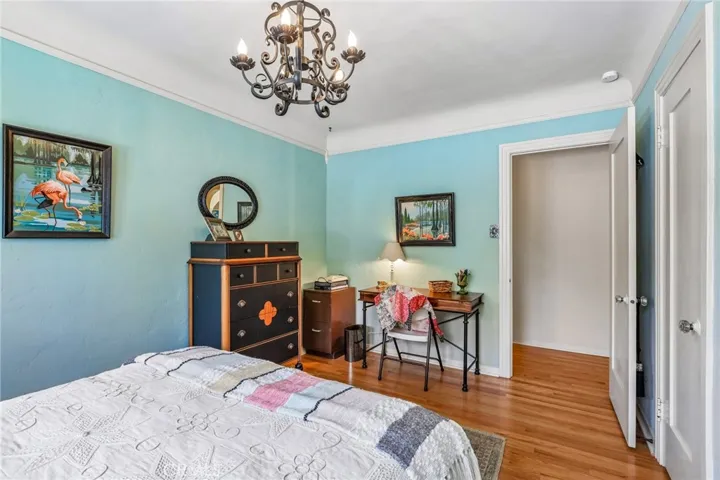 3721 Falcon Avenue, Long Beach, California 90807