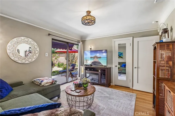 3721 Falcon Avenue, Long Beach, California 90807