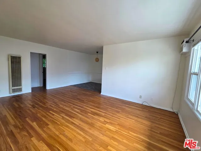 7621 Hampton Avenue 103, West Hollywood, California 90046