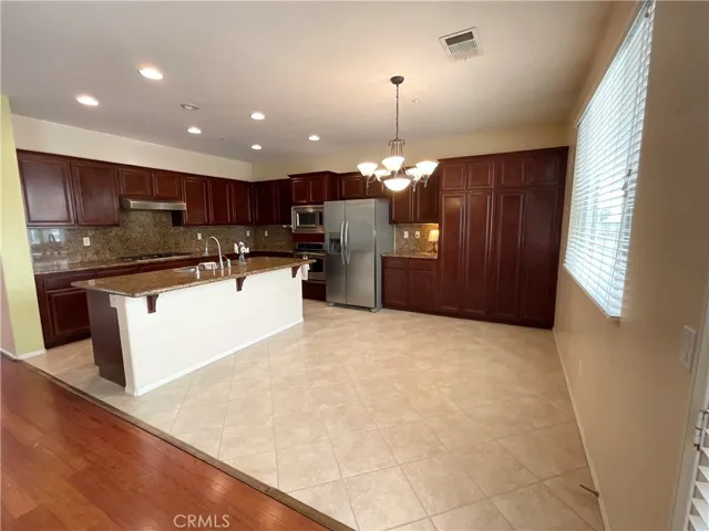 7142 Hidden Court, Highland, California 92346