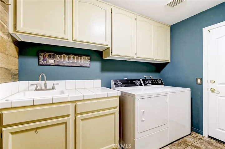 13634 Oak Mesa Drive, Yucaipa, California 92399