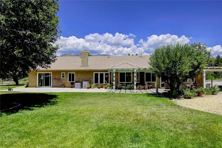 13634 Oak Mesa Drive, Yucaipa, California 92399