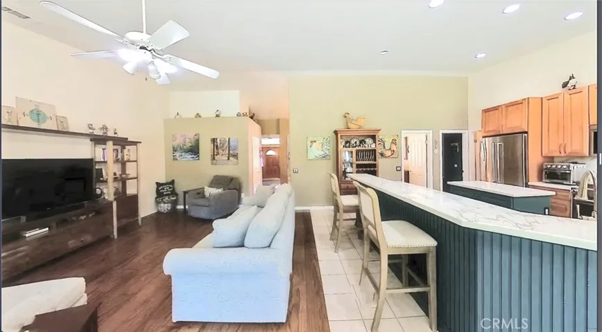 13634 Oak Mesa Drive, Yucaipa, California 92399