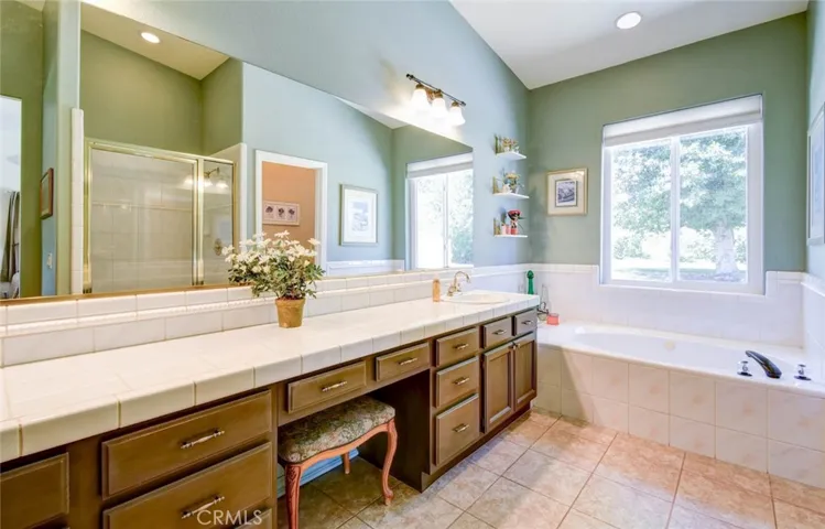 13634 Oak Mesa Drive, Yucaipa, California 92399