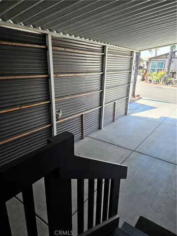 10001 W Frontage Road 211, South Gate, California 90280