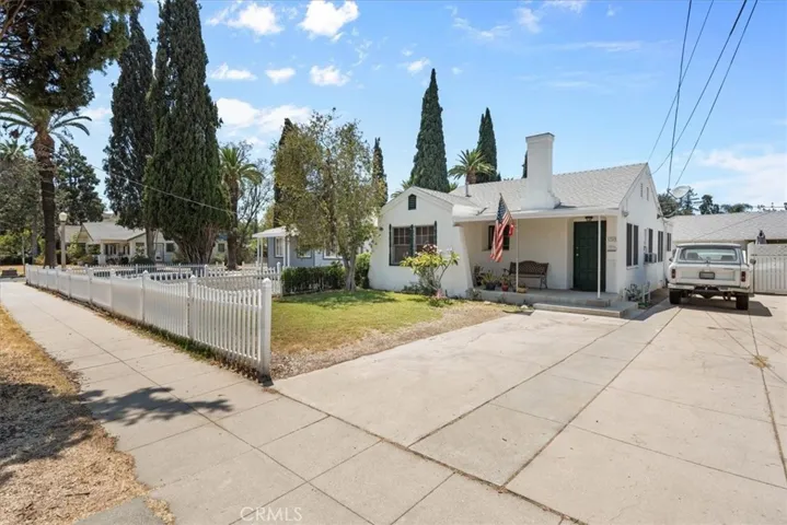 5749 Brockton, Riverside, California 92506