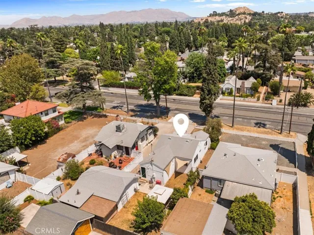 5749 Brockton, Riverside, California 92506