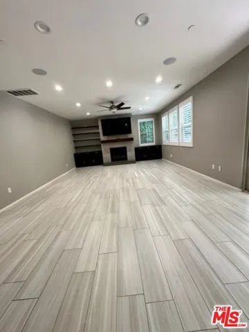17032 Cantlay Street, Lake Balboa, California 91406