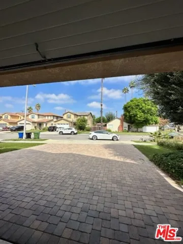 17032 Cantlay Street, Lake Balboa, California 91406