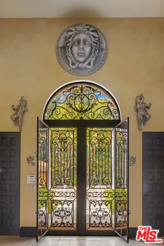 5 Beverly Parkway, Los Angeles, California 90210