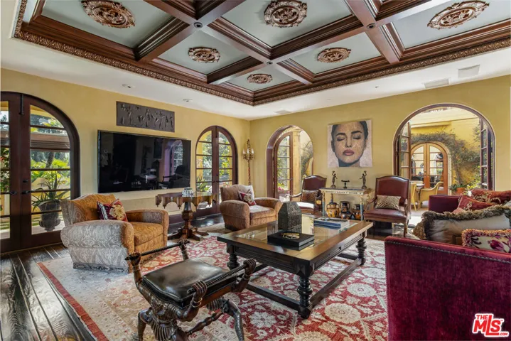 5 Beverly Parkway, Los Angeles, California 90210