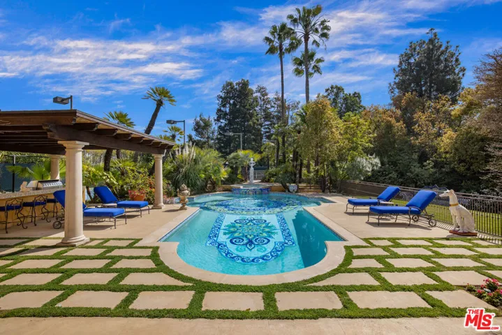 5 Beverly Parkway, Los Angeles, California 90210