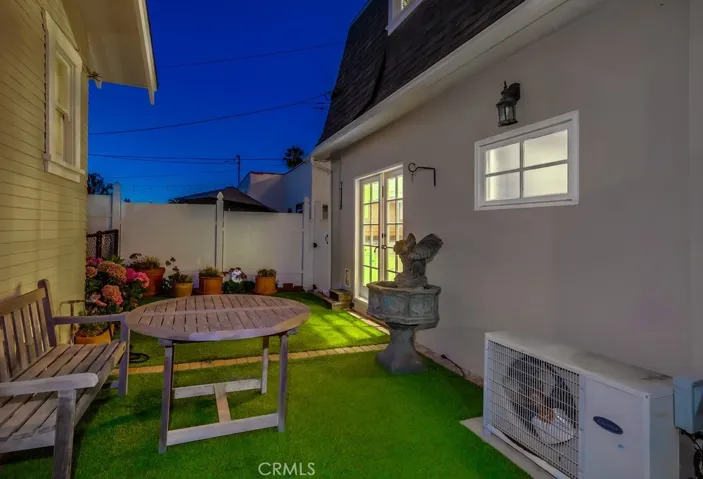 1239 S Patton Avenue, San Pedro, California 90731