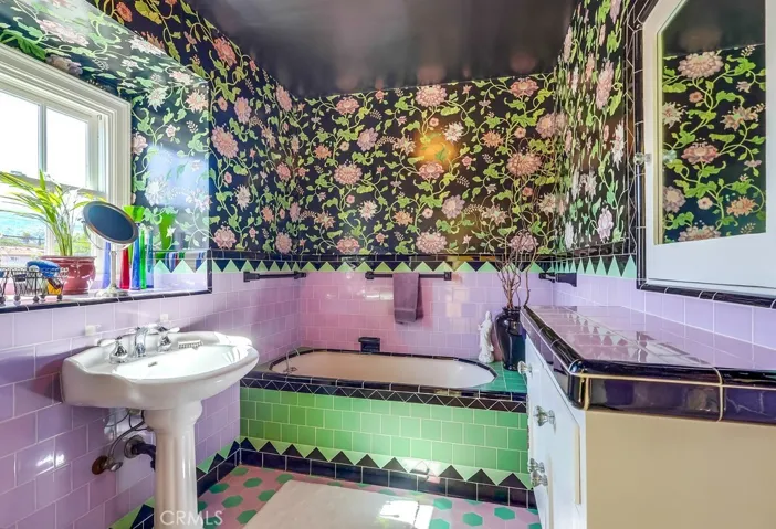 1239 S Patton Avenue, San Pedro, California 90731