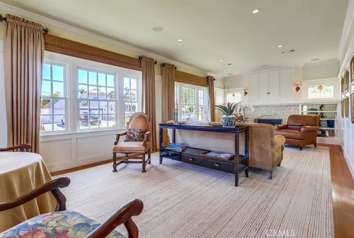 1239 S Patton Avenue, San Pedro, California 90731