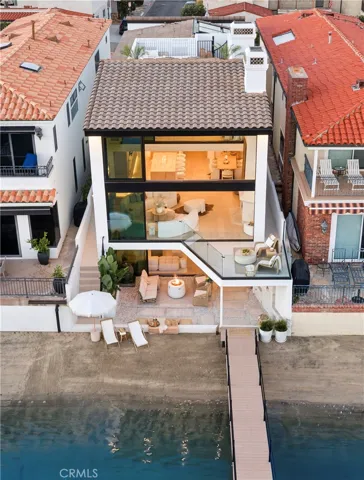 809 Via Lido Soud, Newport Beach, California 92663