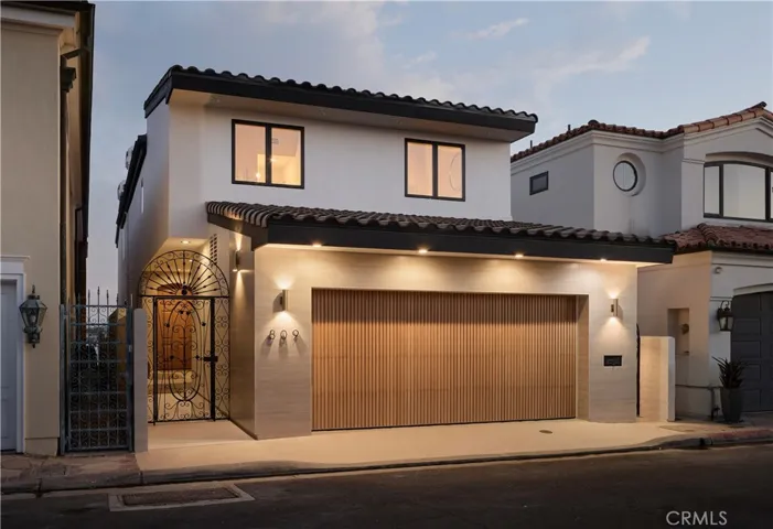 809 Via Lido Soud, Newport Beach, California 92663