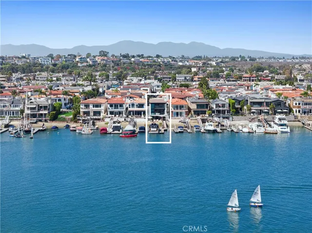 809 Via Lido Soud, Newport Beach, California 92663