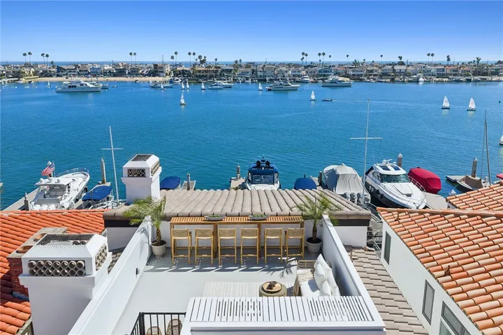 809 Via Lido Soud, Newport Beach, California 92663