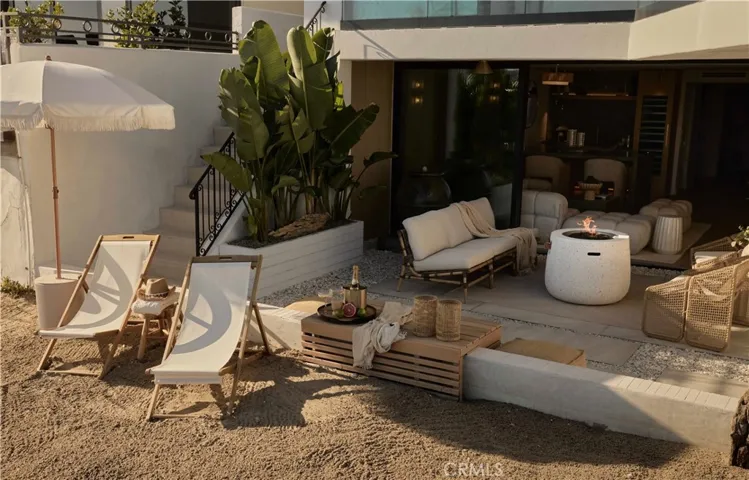 809 Via Lido Soud, Newport Beach, California 92663