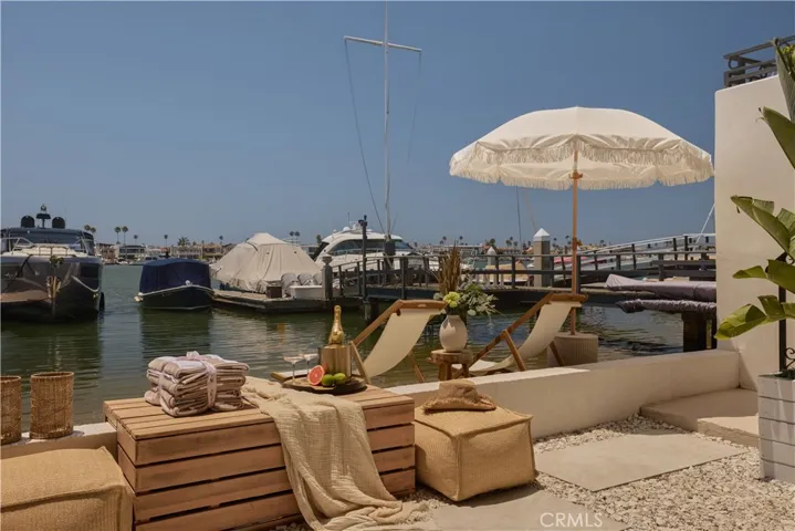 809 Via Lido Soud, Newport Beach, California 92663