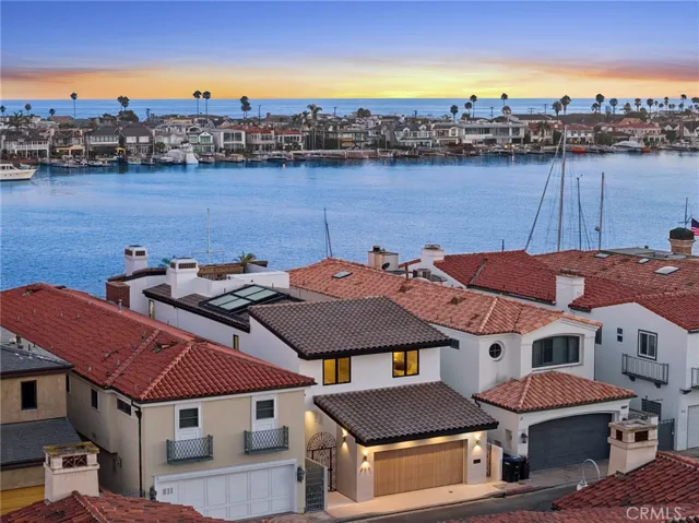 809 Via Lido Soud, Newport Beach, California 92663