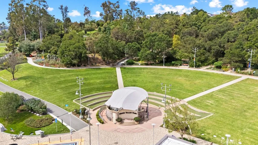 24932 Via Larga, Laguna Niguel, California 92677